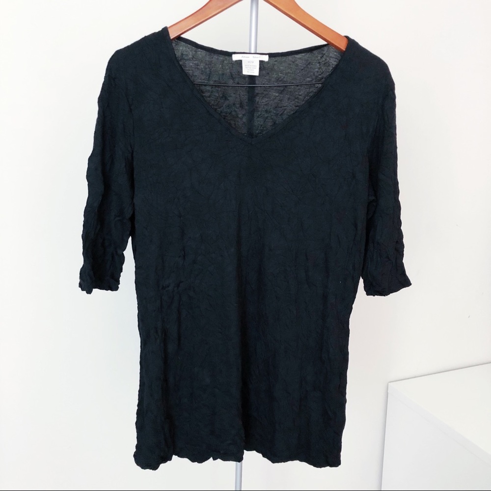 NWOT Size Medium Black V Neck 3/4 Sleeve Top Shirt